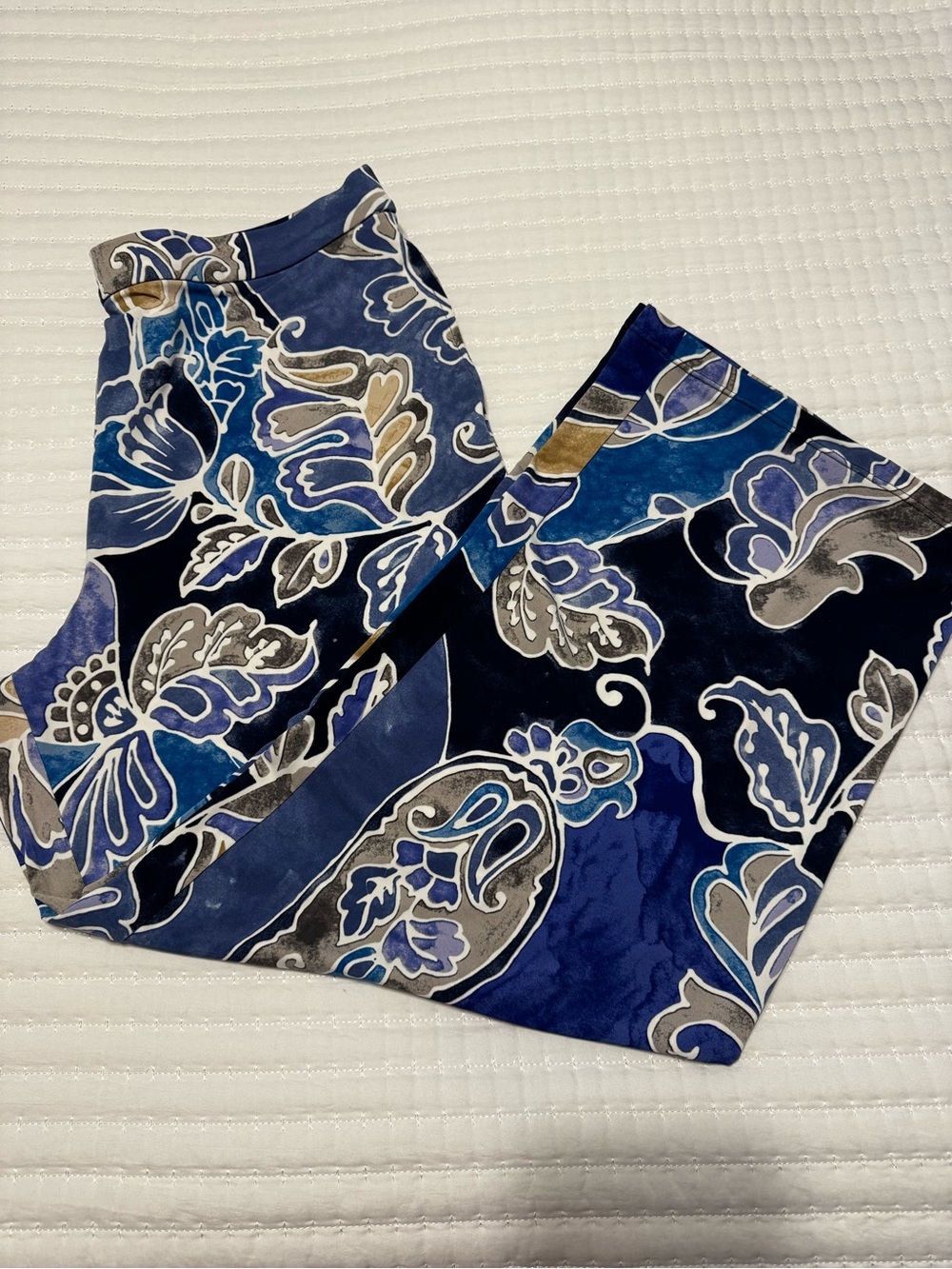 Susan Graver Liquid Knit Navy and Blue Floral Paisley Wide-Leg Pants